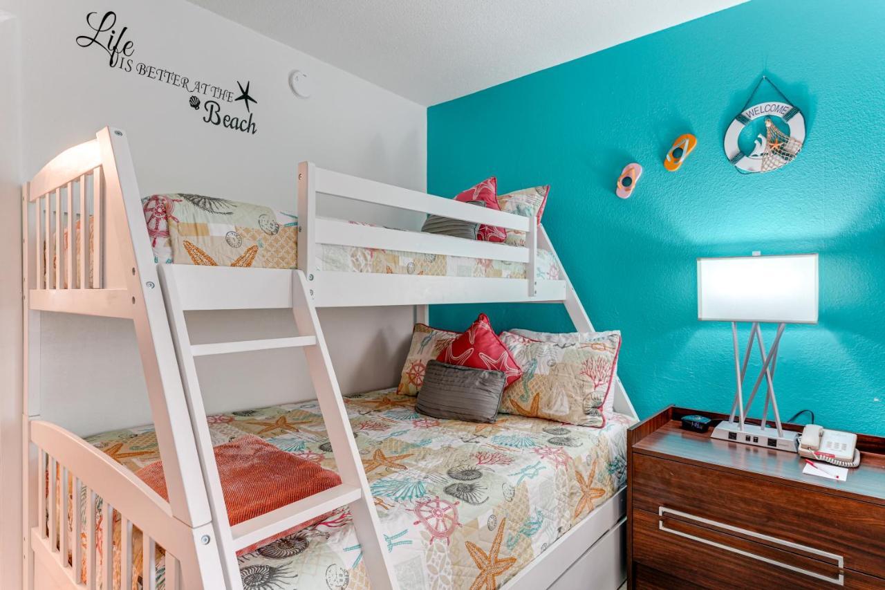 Sarasota Cay Club #612 - Heated Pool, Bunk Beds, Huge Tv, Tiki Bar, More! Exterior photo